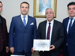 ‘Denizlerimizi turizm amaçlı kullanmalıyız’