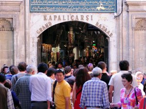 Gurbetçiler yabancı turistlerden daha fazla harcıyor