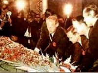 Aya giden astronotlar Atatürk”e neden saygı gösterdiler?