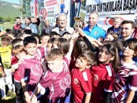 Futbol takımları altyapı oryantasyonu Kemer'de yapıldı