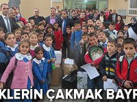 Çakmaktan Vanlı miniklere destek