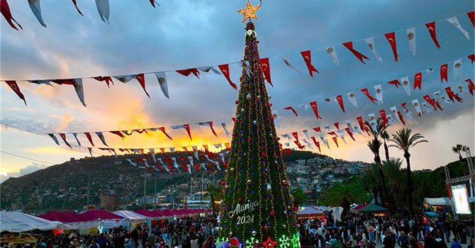 alanya,-noel-pazari-002.jpg