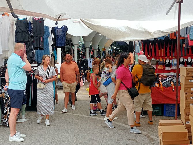 antalya,-alman-turist-.jpg