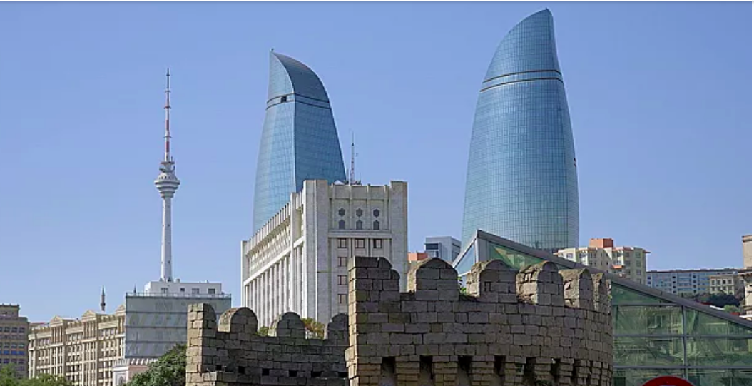 baku-001.png