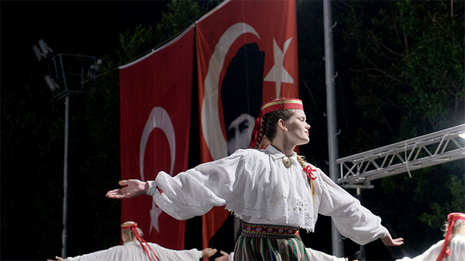 baris-festivali-002.jpg