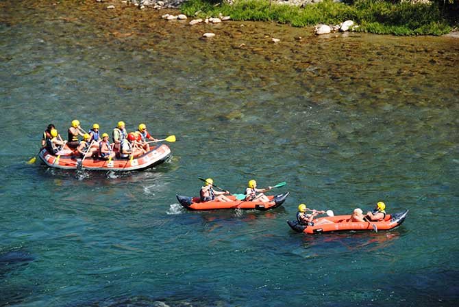 beskonak-koprulu-kanyonda-rafting--006.jpg