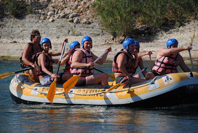 beskonak-koprulu-kanyonda-rafting--007.jpg