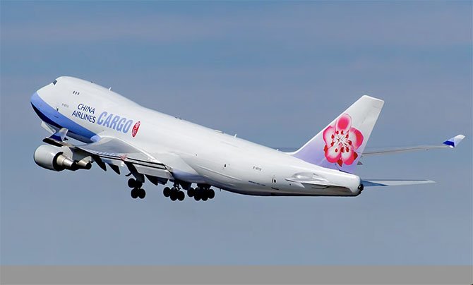 china-airlines,-boeing-747-400f.jpg