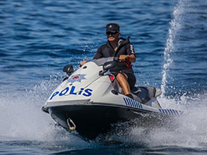 deniz-polisi,-jet-ski.jpg