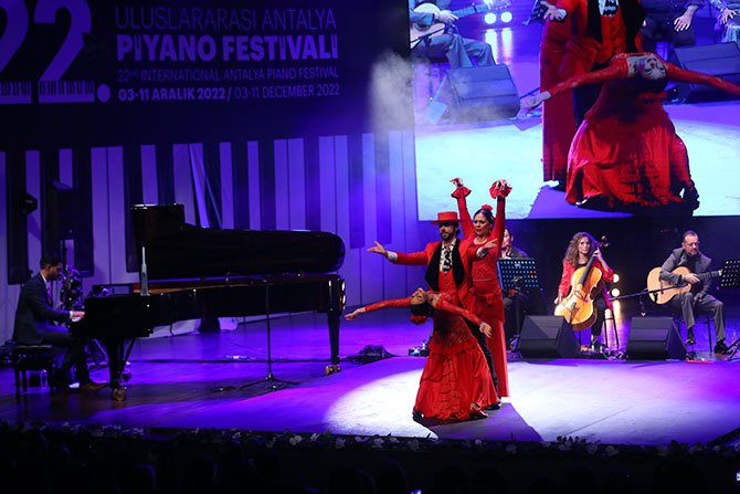 diego-valdivia,--antalya,-piyano-festivali,-001.jpg