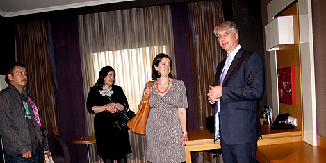 divan-erbil-clive-smith2.jpg