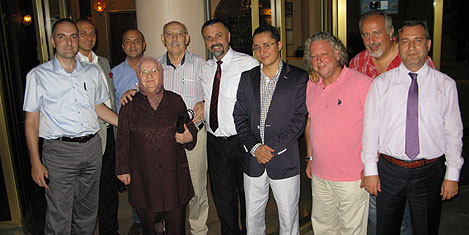 elite-dragos-iftar-2.jpg