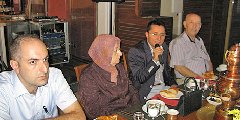 elite-dragos-iftar-7.20120807164543.jpg