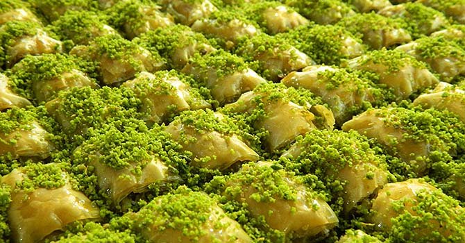 fistikli-baklava.jpg