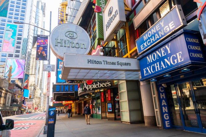 hilton-times-square,.jpeg