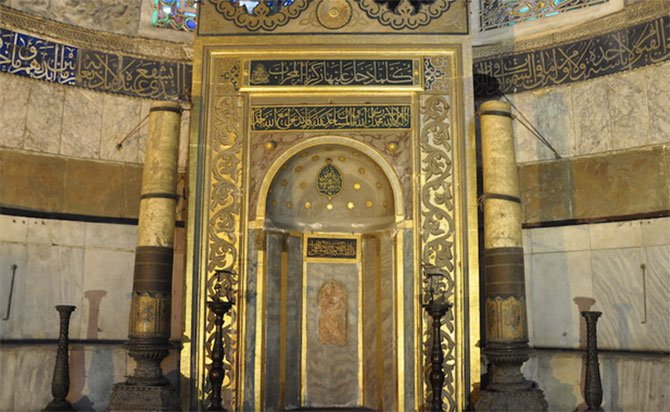 ilber-ortayli,-ayasofya-005.png-009.jpg