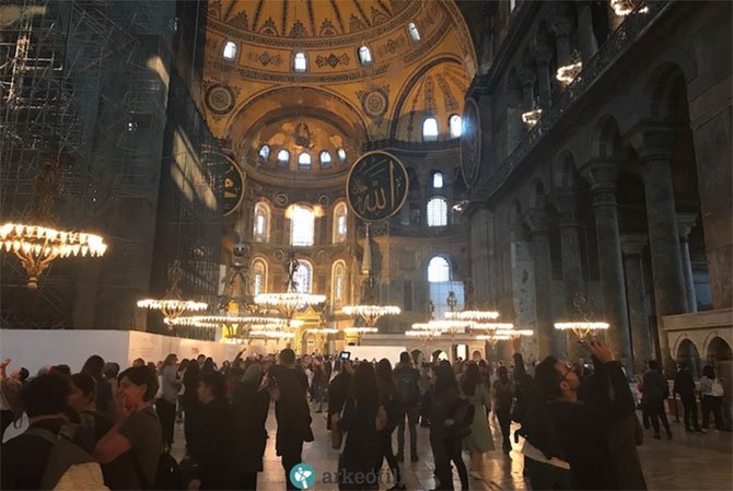 ilber-ortayli,-ayasofya-005.png-015.jpg