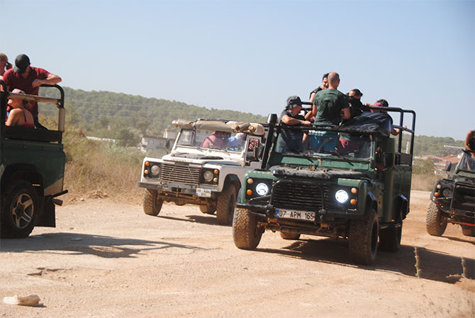 jeep-safari--002.jpg