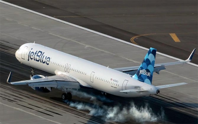 jetblue,-001.jpg