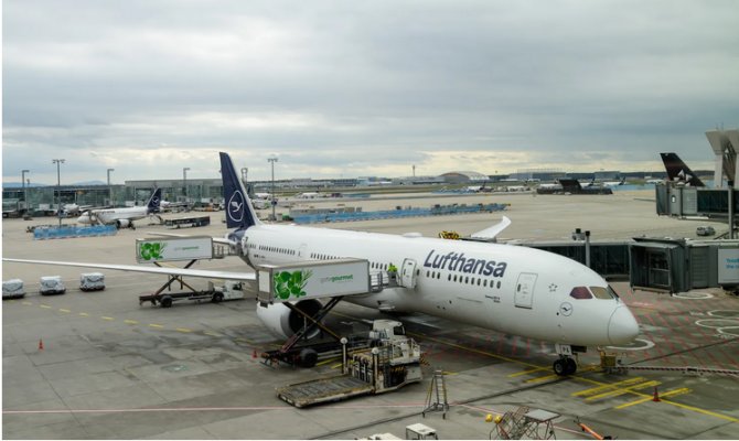 lufthansa-787-9..png