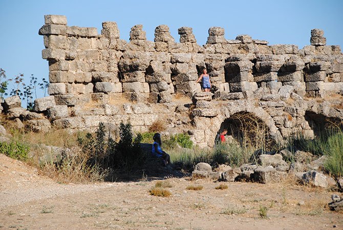 nymphaeum-001.jpg