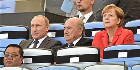 putin-merkel-2.jpg