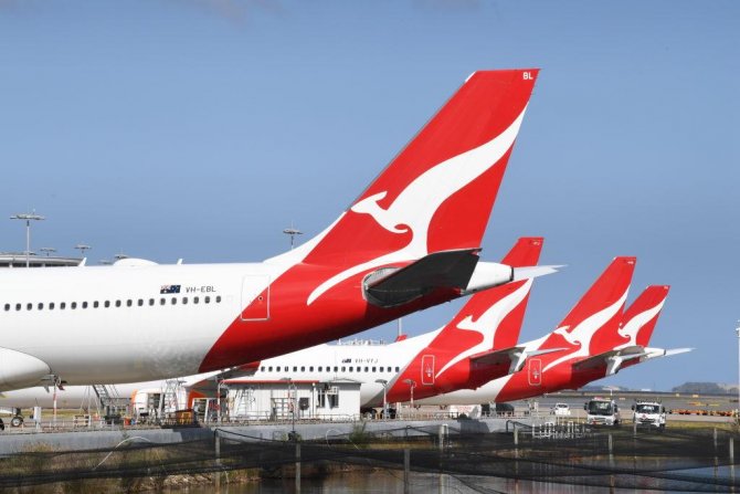 qantas-.jpg