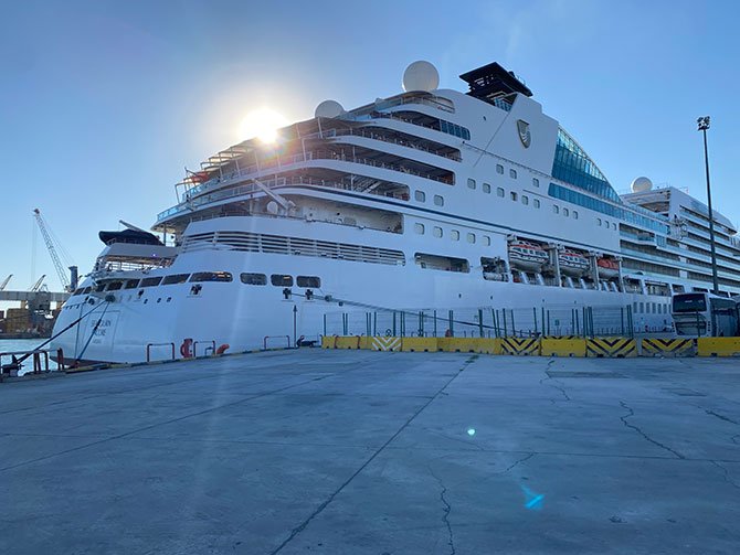 seabourn-encore.-qterminals-antalya.jpg