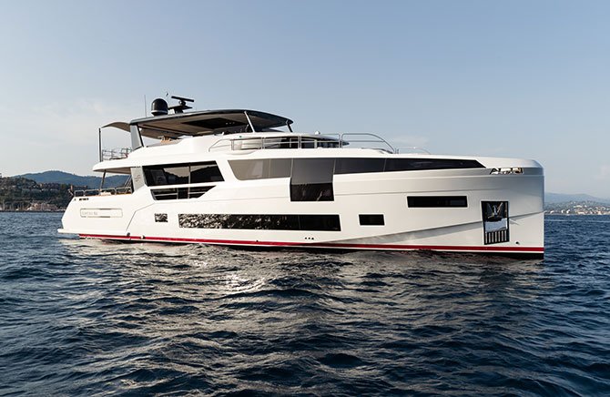 sirena-yachts,-abd-001.jpg