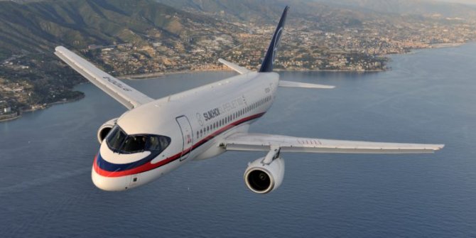 sukhoi-superjet-100-.jpg