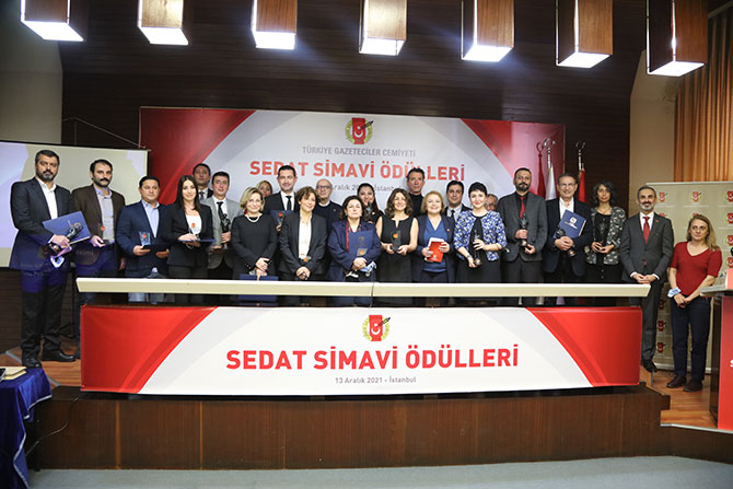 tgc-45.-sedat-simavi-odulleri--001.jpg