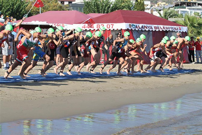 triatlon-yarislari-.jpg