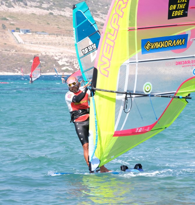 turkiye-windsurf-sampiyonasi,-alacati,-vakkorama-004.jpg