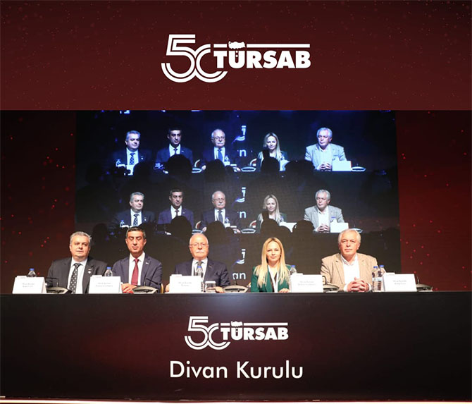 tursab-genel-kurul-divan-001.jpg