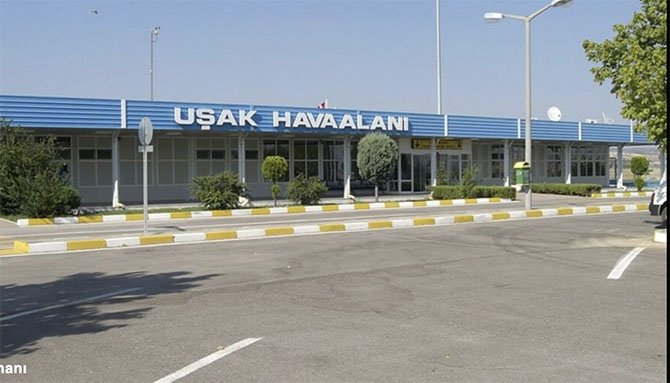 usak-havaalani.jpg