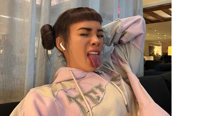 yapay-zekâ-influencer,-lil-miquela,.jpg